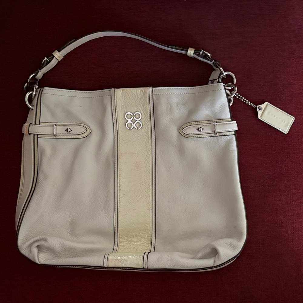 Coach Cream Leather Shoulder Bag